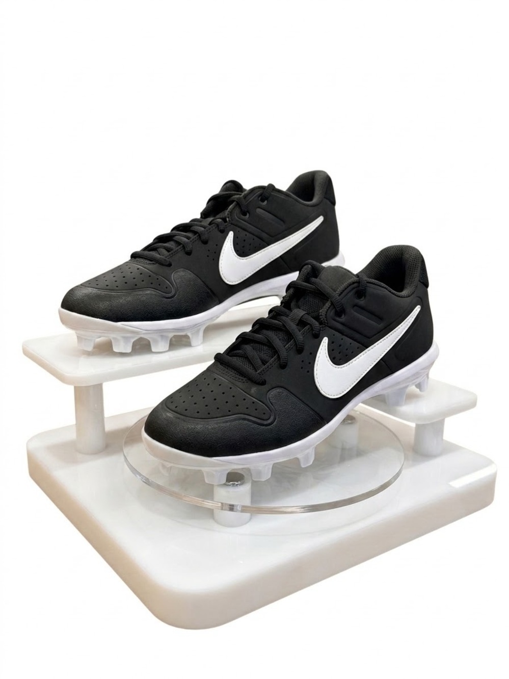 Nike Black and White Men's Athletic Cleats